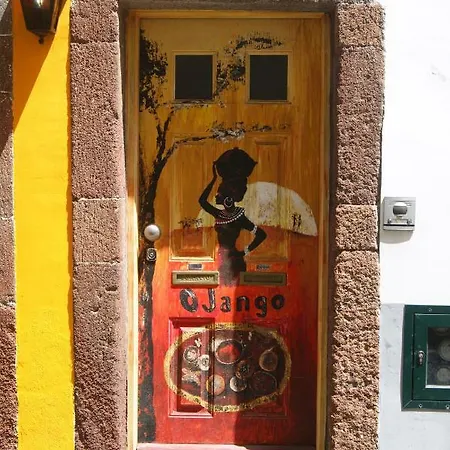 O Jango Ii * Funchal (Madeira)